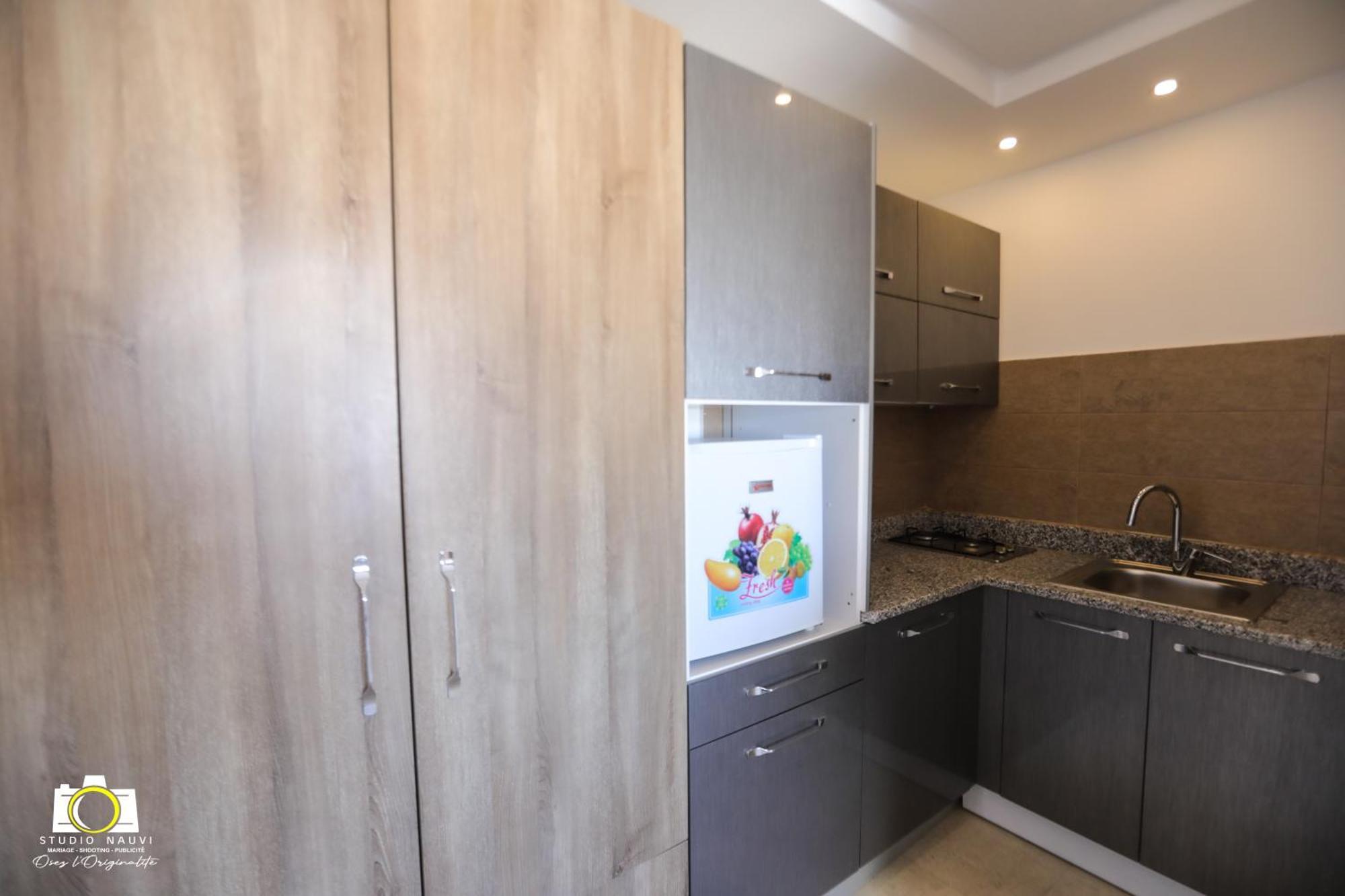 Immeuble Gazbar Appartement Gabès Buitenkant foto