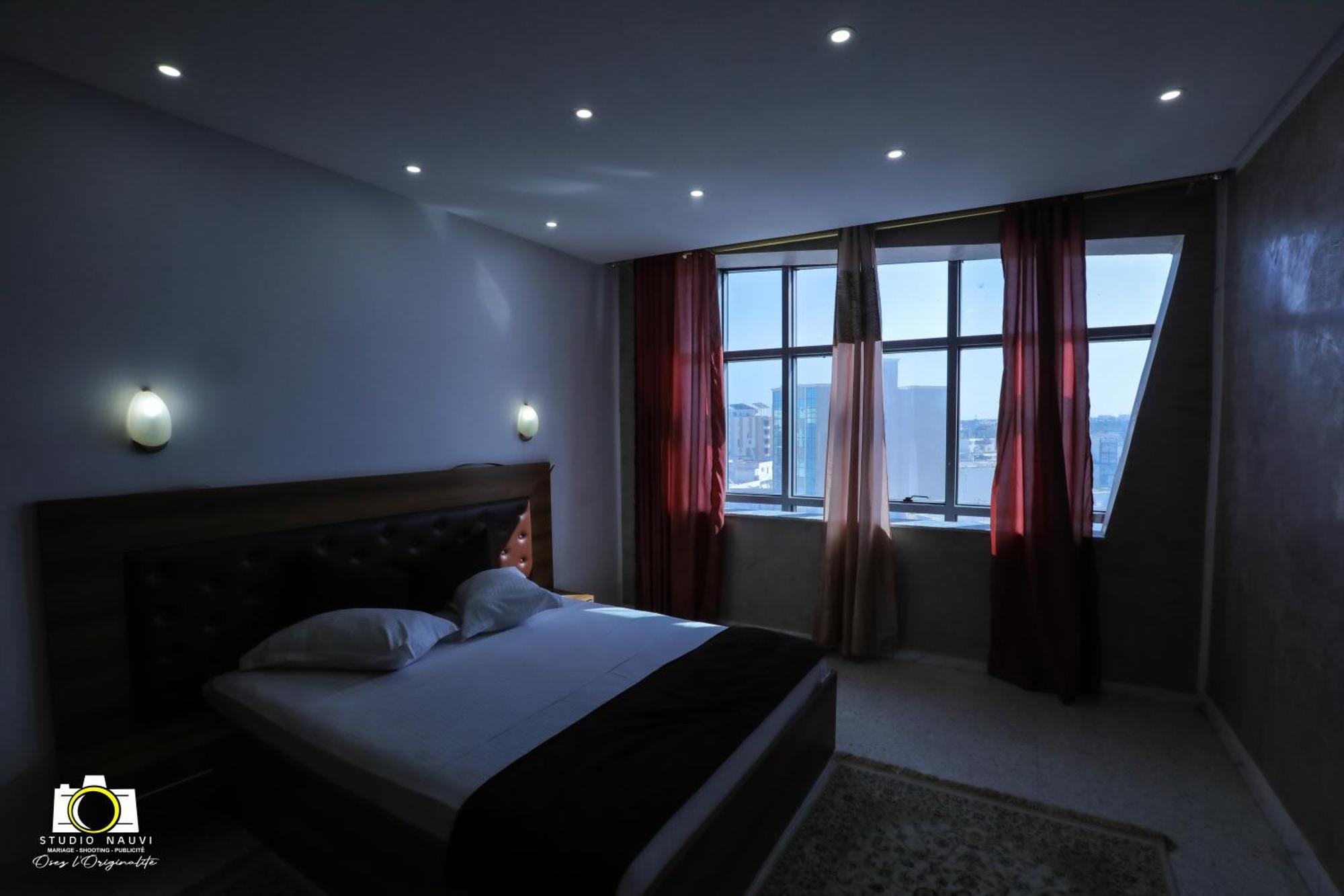 Immeuble Gazbar Appartement Gabès Buitenkant foto